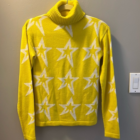 Perfect Moment Tops - Perfect Moment Turtle Neck Extra Fine Merino Wool Star Logo Top